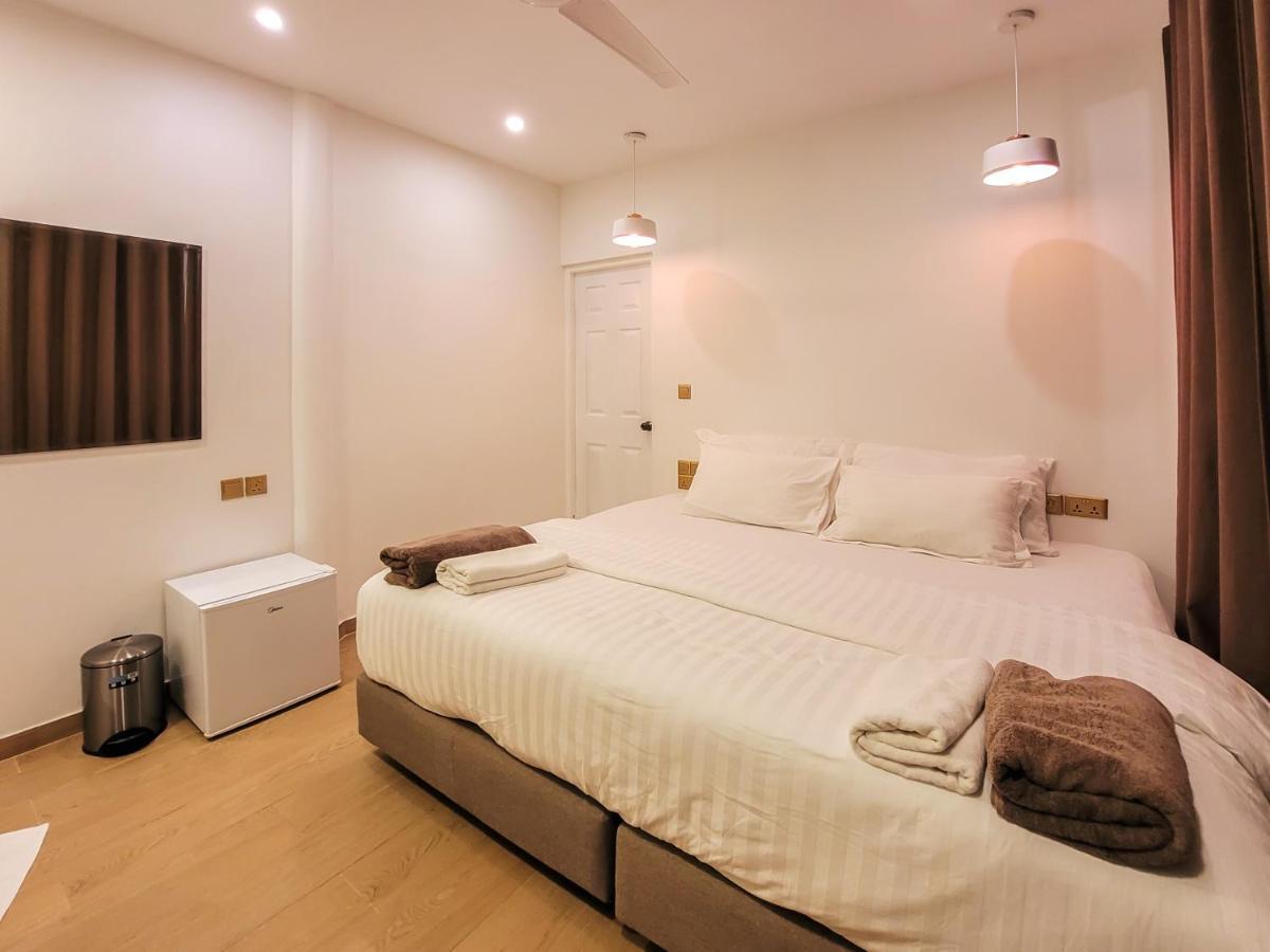 Kingsway Thoddoo Maldives Hotel Bagian luar foto