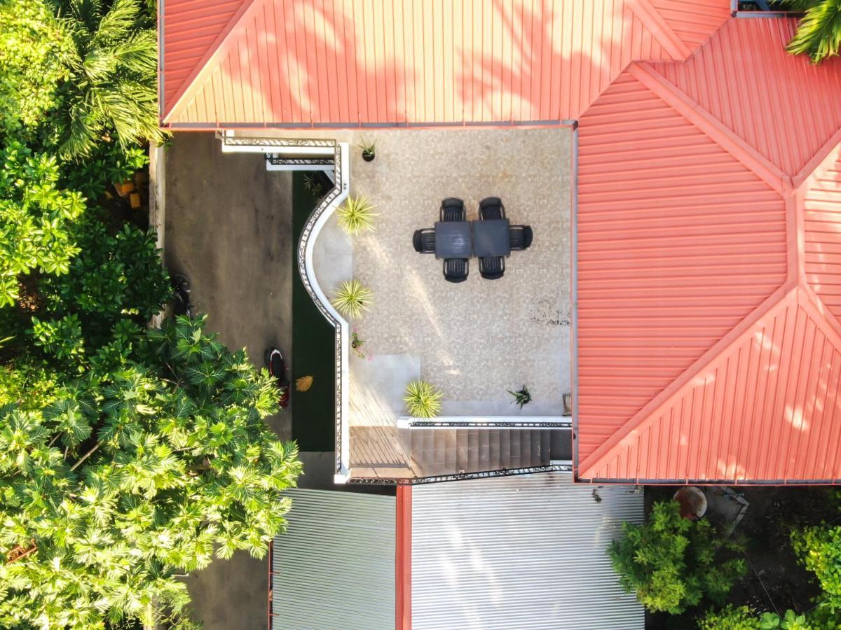 Kingsway Thoddoo Maldives Hotel Bagian luar foto